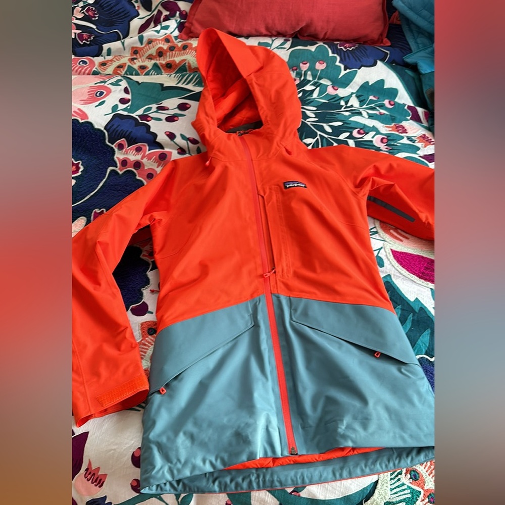 Patagonia snowbelle jacket - NWT - size XS